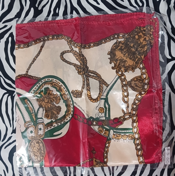 NEW Women printed satin scarf neckerchief - Picture 4 of 4